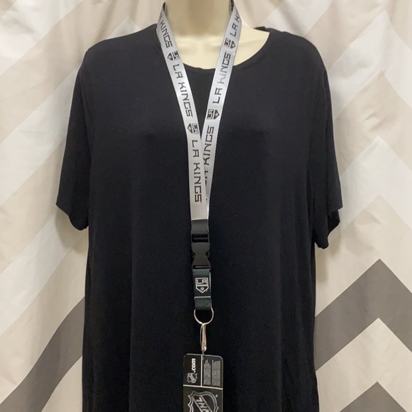 NWT NHL LA KINGS LANYARD - Picture 2 of 3